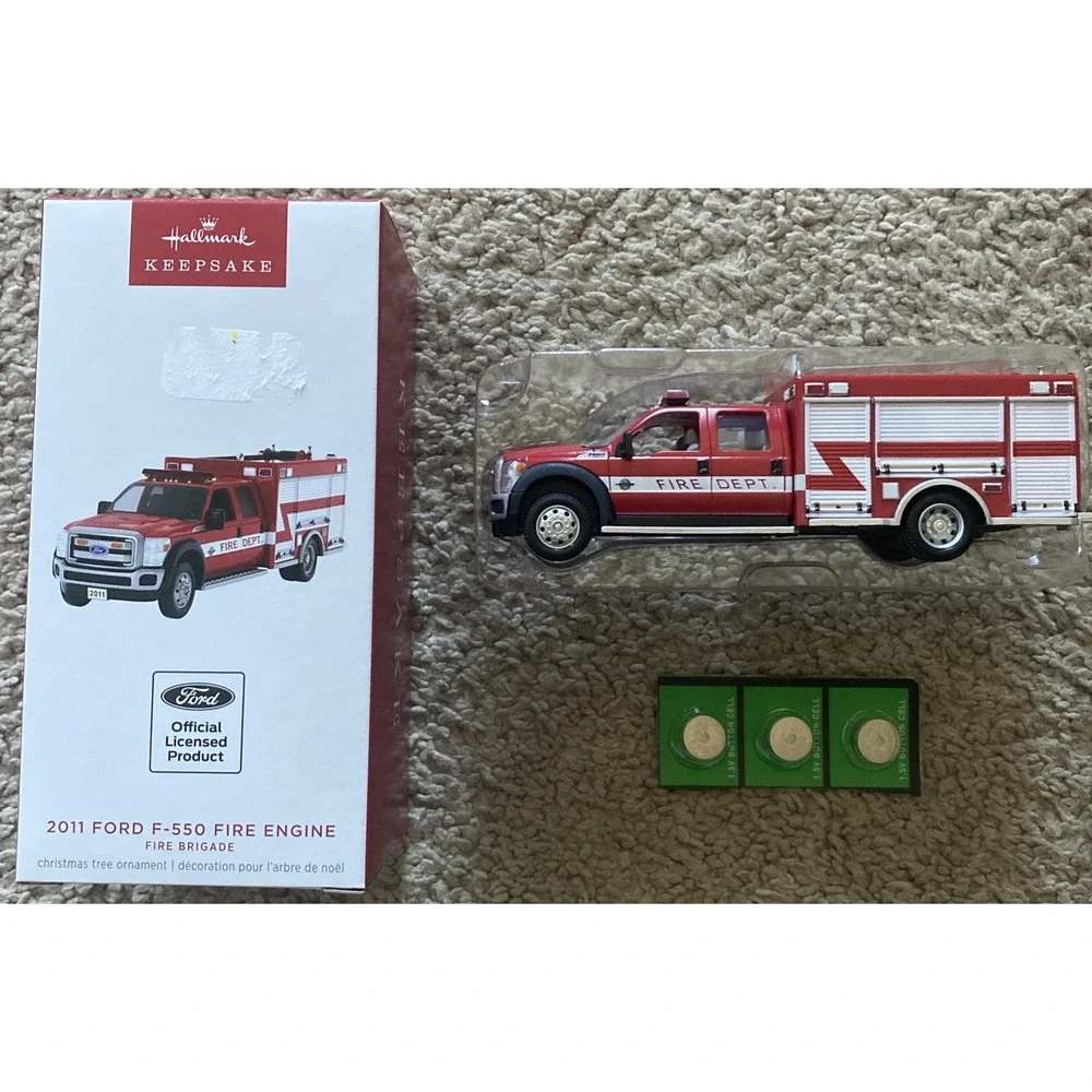 Hallmark Keepsake - 2011 Ford F-550 Fire Engine - 22nd - 2024 *NEW / FREE SHIP*‎